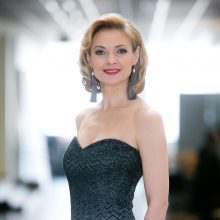 Operos solistė K. Zmailaitė prabilo apie krūties vėžio prevencijos svarbą