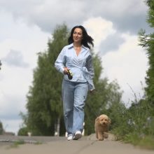 E. Visockaitė: šuo padeda suvaldyti stresą