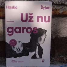 Ukrainiečių rašytojos knygoje – apie žmones už nugaros