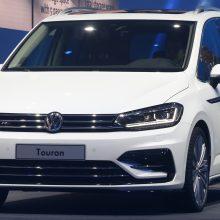 Žaibiškai: greičiausiai šalyje parduodamas modelis – „Volkswagen Touran“, kuriam pirkėją surasite vidutiniškai per penkias dienas.