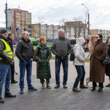 Surengė piketą prieš karjerą Pakarklės miške: beldėsi į tarybos narių sąžinę