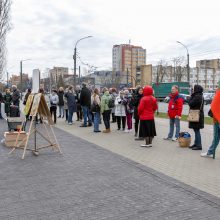 Surengė piketą prieš karjerą Pakarklės miške: beldėsi į tarybos narių sąžinę