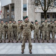 Panevėžyje apdovanoti iš Irako grįžę kariai