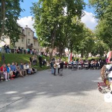 Nemokami koncertiniai piknikai ir vėl džiugina kauniečius: gyvai skambėjo džiazas