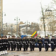 Laisvės gynėjų dienos proga Vilniuje pakeltos valstybės vėliavos