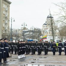 Laisvės gynėjų dienos proga Vilniuje pakeltos valstybės vėliavos