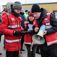 Į veteranų slalomą jau taikosi ir elektromobiliai