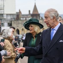 Karalius Charlesas III pasirodė Velykų pamaldose