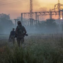 Karas: O. Scholzas – Ukraina ir Rusija dar toli nuo karo užbaigimo derybomis