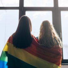 Estijoje per pirmąjį svarstymą parlamente priimtas santuokų lygybės įstatymo projektas