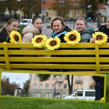 Klaipėdoje minint Pasaulinę paliatyviosios pagalbos dieną – miesto erdvėse meninės instaliacijos