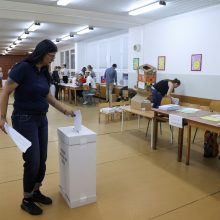 Slovakijoje prasideda balsavimas pirmalaikiuose rinkimuose