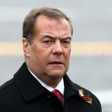 Dėl Švedijos ir Suomijos – D. Medvedevo grasinimai: nebranduolinį statusą galėsite pamiršti