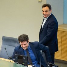 Seimas svarstys siūlymus dėl P. Gražulio neliečiamybės, R. Žemaitaičio apkaltos