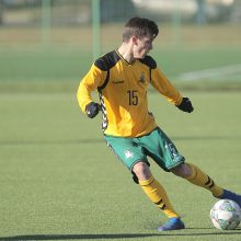 Lietuvos jaunimo futbolo rinktinė nugalėjo Kauno „Stumbrą“