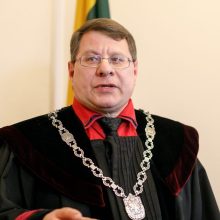 Buvusio Kauno teisėjo R. Grigo bylos nagrinėjimas atidėtas iki rudens