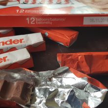 Nesaugūs skanėstai vaikams – muilo skonio „Kinder chocolate“ batonėliai