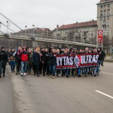 Skaitytojai: „Ryto“ sirgaliai mitinguoja Kaune 