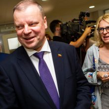 Seimas pareiškė pasitikėjimą premjeru S. Skverneliu