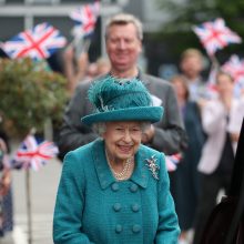 Karalienė ir premjeras linki Anglijos rinktinei pergalės Europos futbolo čempionate