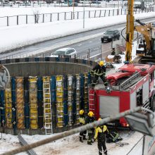 Baisi nelaimė Vilniuje: žuvo į labai gilią betonuotą duobę įkritęs žmogus