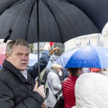 Protestuotojai reikalavo atšaukti Trakų rajono švietimo įstaigų pertvarką