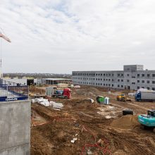 A. Anušauskas: trys kariniai miesteliai Lietuvoje statomi greičiau, nei buvo planuota 