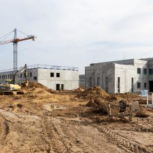 A. Anušauskas: trys kariniai miesteliai Lietuvoje statomi greičiau, nei buvo planuota 
