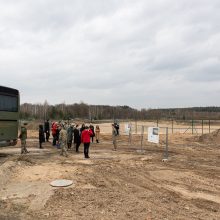 A. Anušauskas: trys kariniai miesteliai Lietuvoje statomi greičiau, nei buvo planuota 