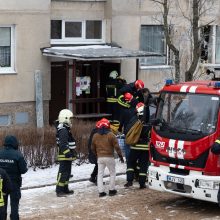 Advokatas: būsto Viršuliškių daugiabutyje neapsidraudusiems bus sunku gauti žalos kompensaciją