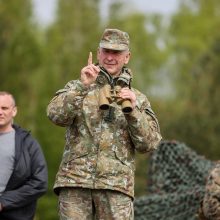 L. Kasčiūnas apie HIMARS šaudymo pratybas Lietuvoje: tai – naujovė, siunčiant aiškią žinią