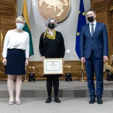 Dvylikai kūrėjų įteiktos Vyriausybės kultūros ir meno premijos