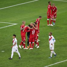 Danijos futbolininkai pasaulio čempionate įveikė Peru komandą