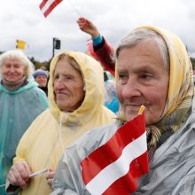 Popiežius Pranciškus: įmanoma kurti bendrystę esant skirtingumams