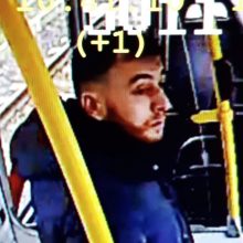 Nyderlanduose per šaudymą tramvajuje žuvo trys žmonės, policija suėmė įtariamąjį