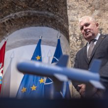 Ministras: V. Putino branduoliniai grasinimai – psichopato žingsnis į visišką beprotybę