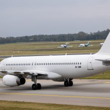 Vilniuje nusileido lėktuvas su 97 Lietuvos piliečiais iš Izraelio