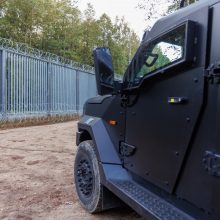 Pasienyje su Baltarusija apgręžti aštuoni neteisėti migrantai 
