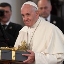 Popiežius Pranciškus: įmanoma kurti bendrystę esant skirtingumams