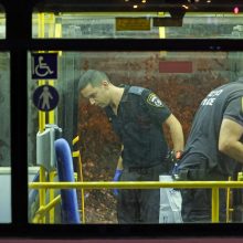 Izraelio policija suėmė įtariamąjį dėl išpuolio prieš autobusą Jeruzalės centre 