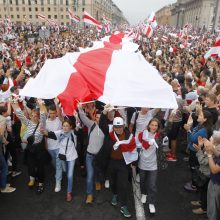 Protestuotojai Baltarusijoje reikalauja A. Lukašenkos atsistatydinimo