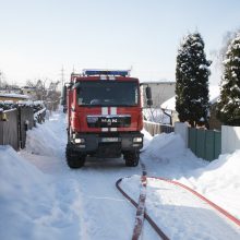 Vilniaus rajone kilo gaisras ūkiniame pastate