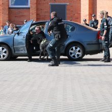 Moksleiviai domėjosi policininkų kasdienybe