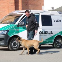 Moksleiviai domėjosi policininkų kasdienybe