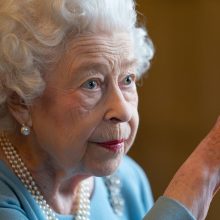 Karalienei Elizabeth II nustatyta COVID-19 liga