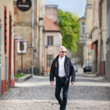 Į pajūrį persikėlusio Renaldo Vaičiūno planuose – ne tik pamatyti jūrą per audrą