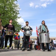 Keli šimtai žmonių Vilniuje reikalauja lygių teisių