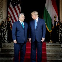 V. Orbanas pavadino D. Trumpą „taikos prezidentu“