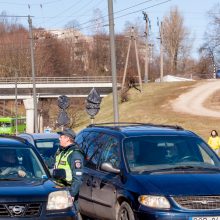 Neblaivūs prie vairo – ir užsieniečiai, ir krepšinio sirgaliai