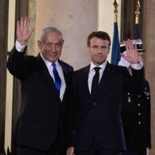 Po derybų su B. Netanyahu E. Macronas įspėja Iraną dėl branduolinių ambicijų pasekmių